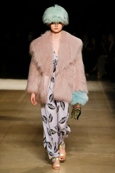 Look 42